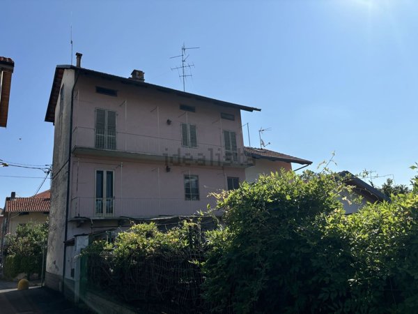 casa indipendente in vendita a Ciriè