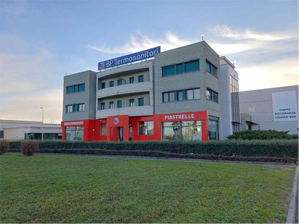 intera palazzina in vendita a Ciriè