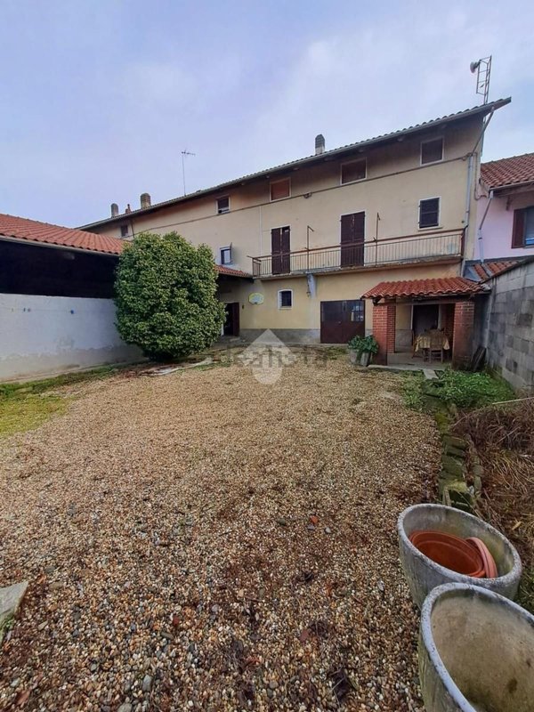 casa semindipendente in vendita a Ciriè