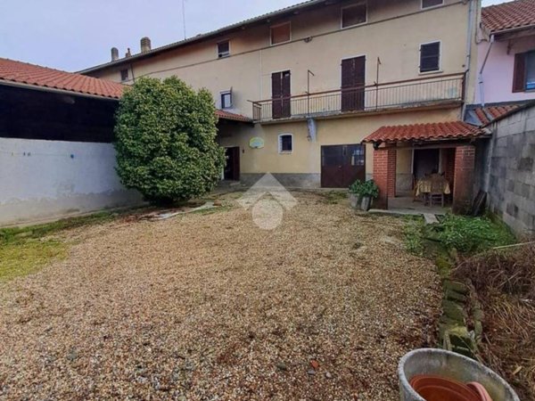 casa semindipendente in vendita a Ciriè