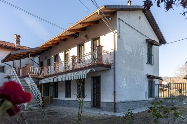 casa semindipendente in vendita a Ciriè