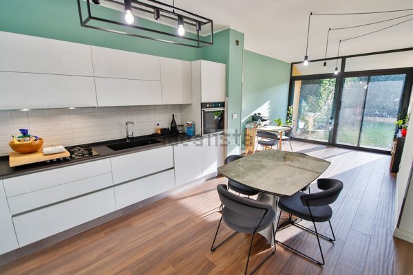 casa indipendente in vendita a Ciriè