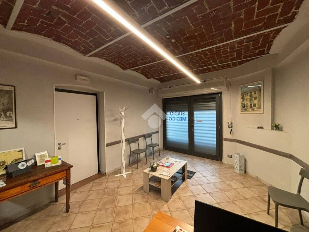 ufficio in vendita a Ciriè