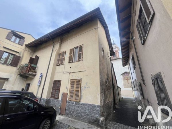 casa indipendente in vendita a Ciriè