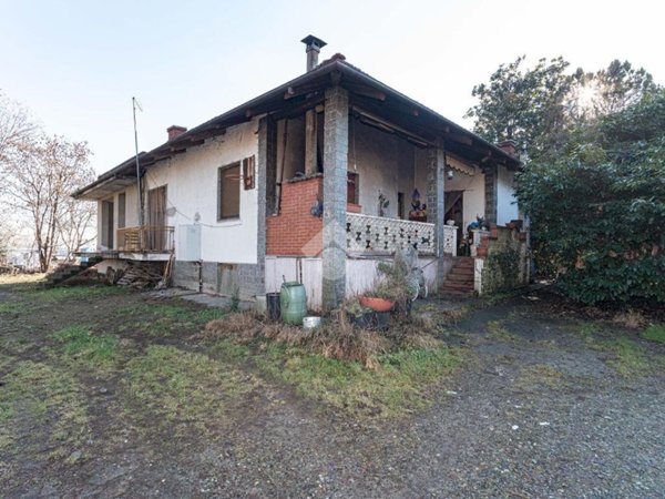 casa indipendente in vendita a Ciriè