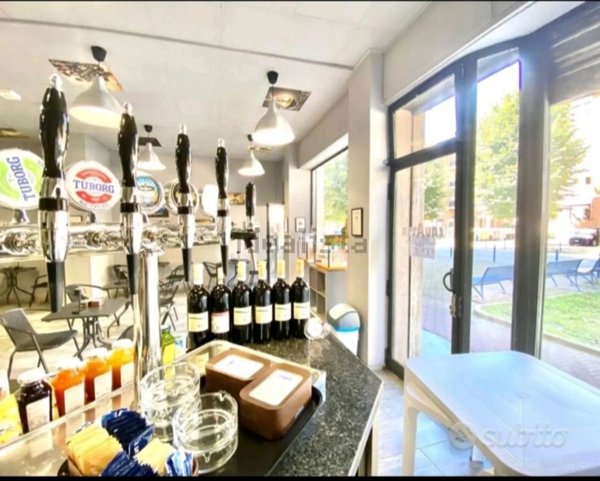 negozio in vendita a Ciriè