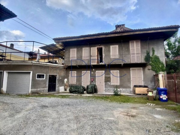 casa semindipendente in vendita a Ciriè