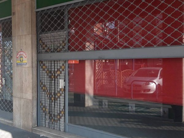 negozio in vendita a Ciriè