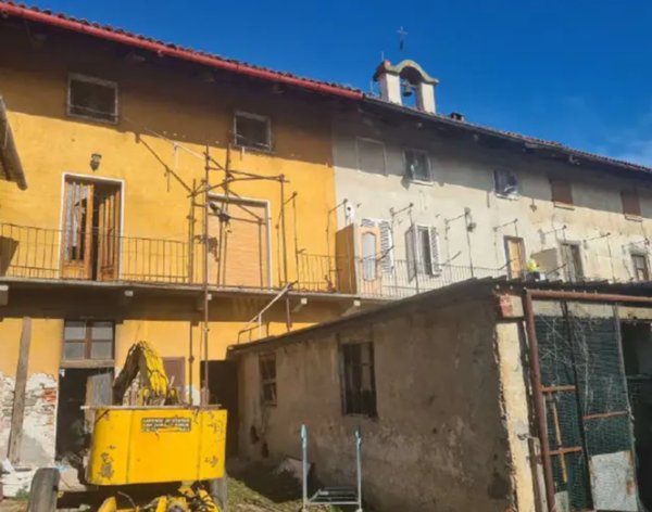 casa indipendente in vendita a Ciriè