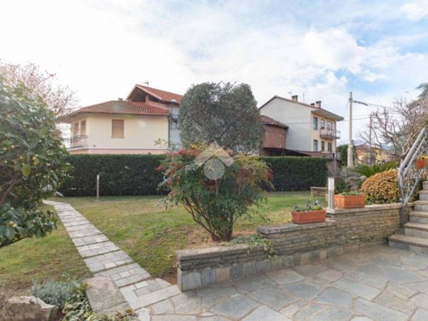 casa indipendente in vendita a Ciriè