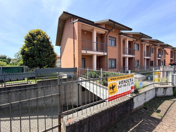casa indipendente in vendita a Ciriè