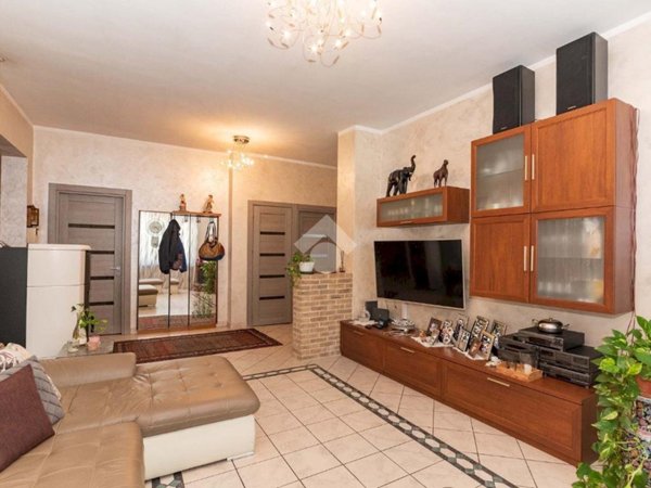 casa indipendente in vendita a Ciriè