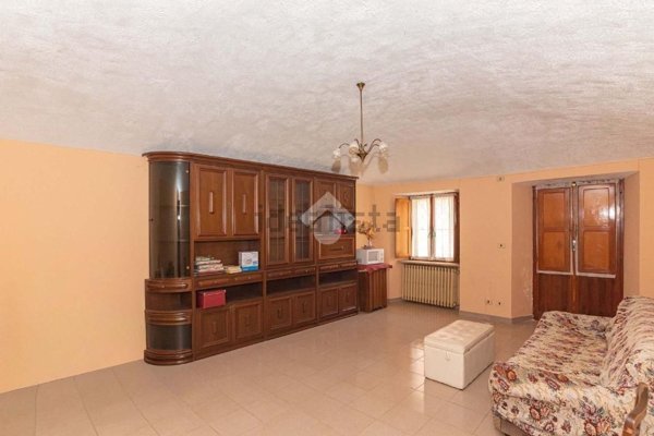 casa indipendente in vendita a Ciriè in zona Vastalla