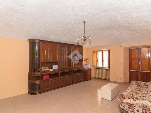 casa indipendente in vendita a Ciriè in zona Vastalla