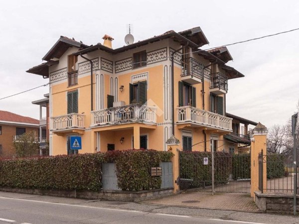 appartamento in vendita a Ciriè in zona Devesi