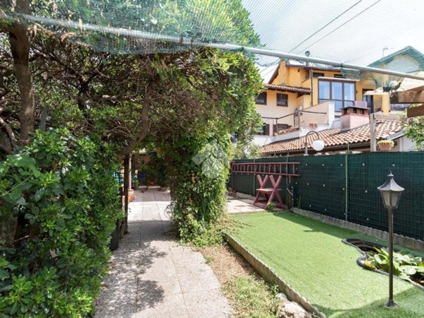 casa indipendente in vendita a Ciriè