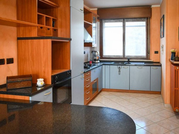 casa indipendente in vendita a Ciriè
