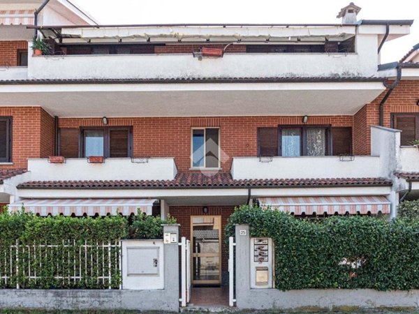 appartamento in vendita a Ciriè in zona Devesi