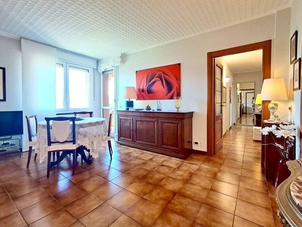 appartamento in vendita a Ciriè in zona Devesi