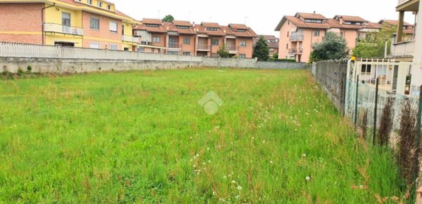 terreno edificabile in vendita a Ciriè