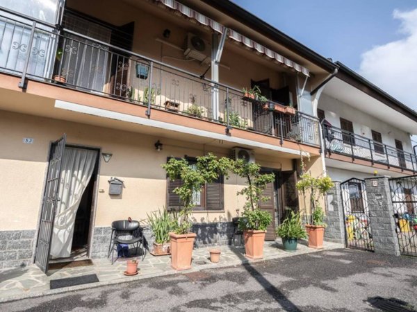 casa indipendente in vendita a Ciriè in zona Vastalla