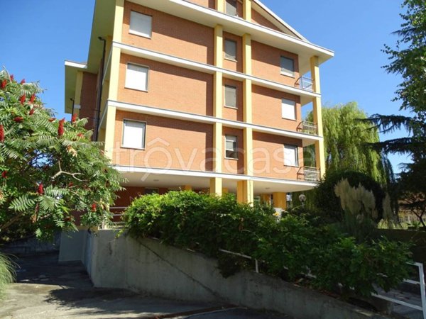 appartamento in vendita a Ciriè in zona Devesi