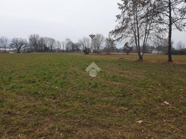 terreno in vendita a Ciriè in zona Devesi