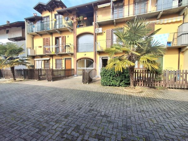 appartamento in vendita a Ciriè in zona Devesi