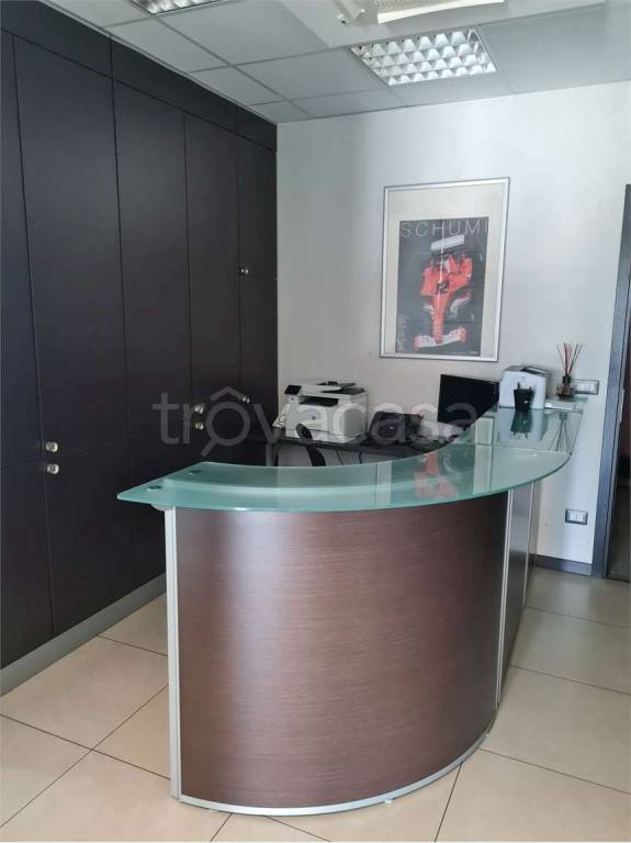 ufficio in vendita a Ciriè