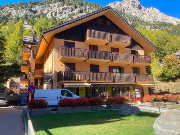appartamento in vendita a Claviere