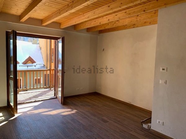 appartamento in vendita a Claviere
