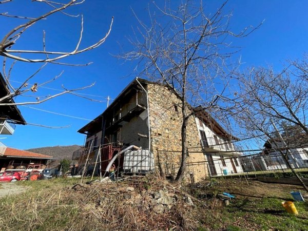 casa semindipendente in vendita a Coassolo Torinese in zona San Pietro