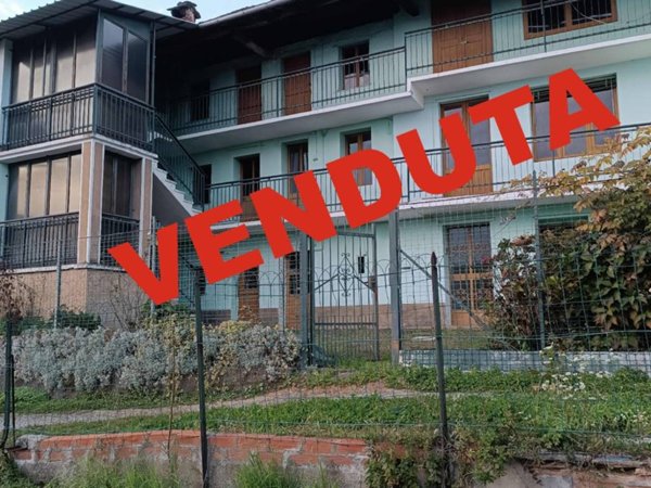 casa indipendente in vendita a Coassolo Torinese in zona San Pietro