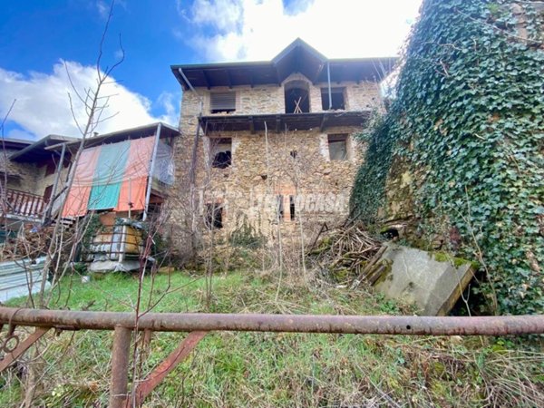 casa indipendente in vendita a Coassolo Torinese in zona San Pietro