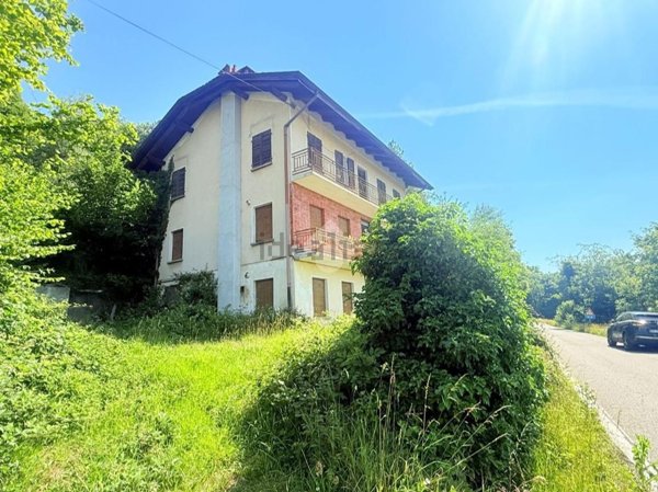 casa indipendente in vendita a Coassolo Torinese in zona Benne