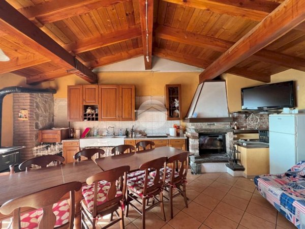 casa semindipendente in vendita a Coassolo Torinese in zona San Pietro