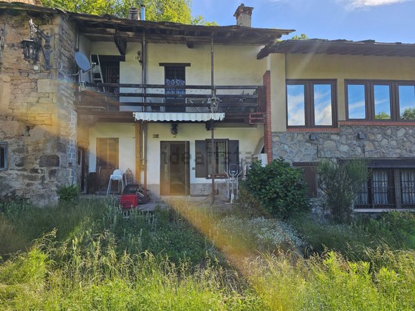 appartamento in vendita a Coazze