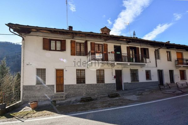 casa indipendente in vendita a Coazze