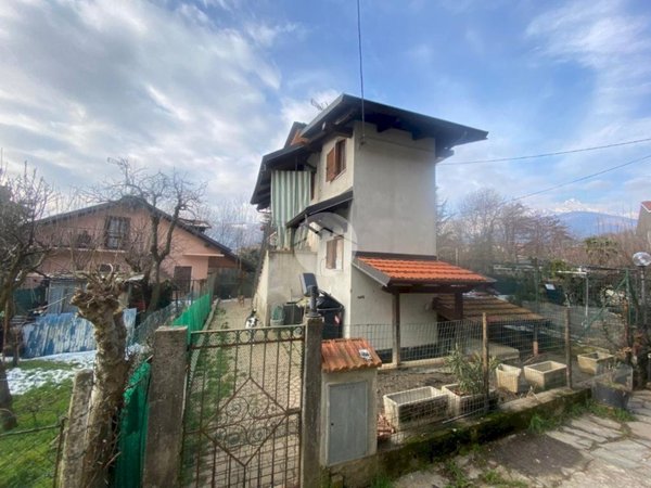 casa indipendente in vendita a Coazze