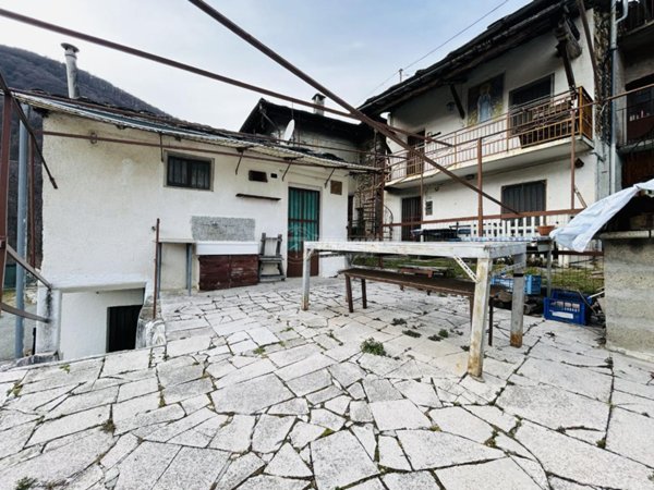 casa indipendente in vendita a Coazze