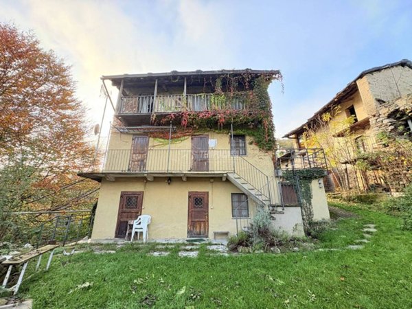 casa indipendente in vendita a Coazze
