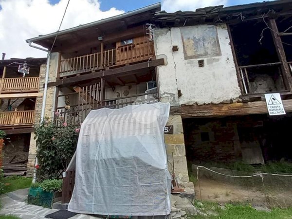 casa indipendente in vendita a Coazze