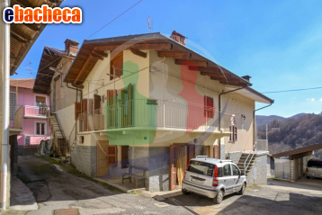 appartamento in vendita a Coazze
