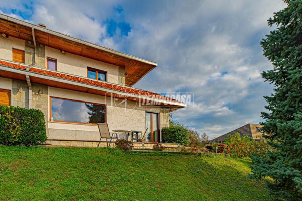 casa indipendente in vendita a Coazze