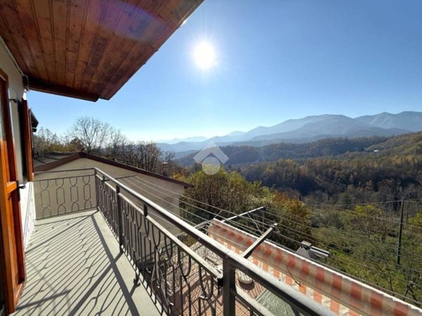 casa semindipendente in vendita a Coazze