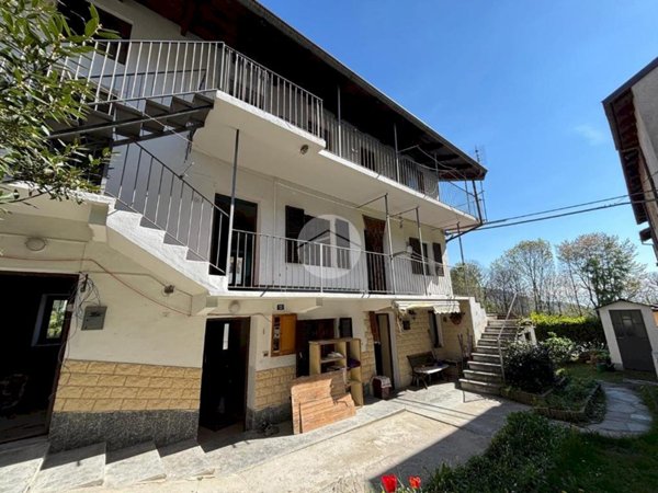 casa indipendente in vendita a Coazze