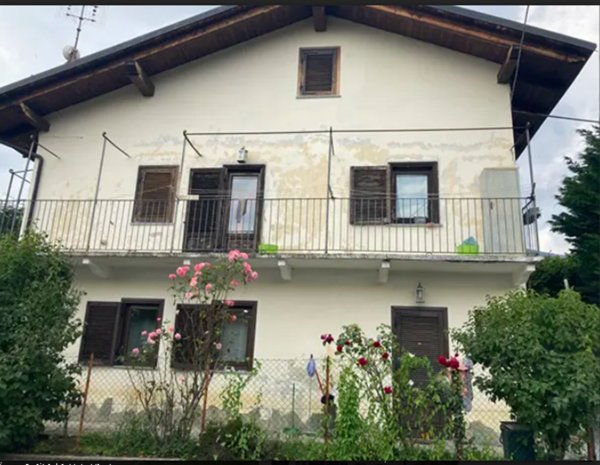 casa indipendente in vendita a Coazze
