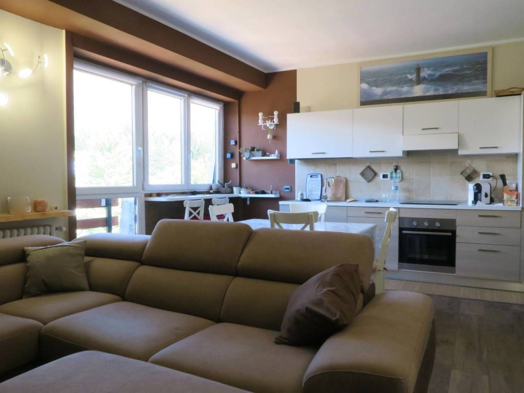 appartamento in vendita a Coazze