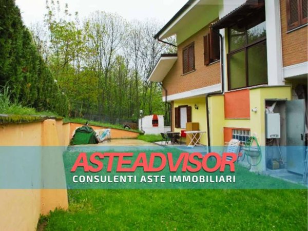 casa indipendente in vendita a Coazze