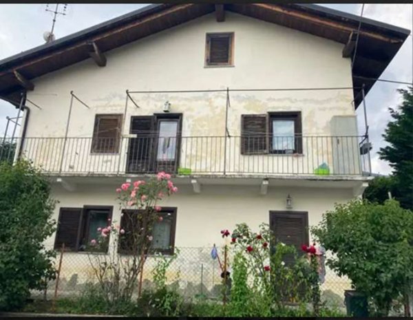 casa indipendente in vendita a Coazze